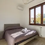 Stella Villa
