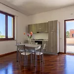 Stella Villa *